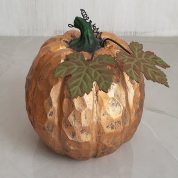 Set Of 2 Hammered Metal Look Pumpkins For FALL! - Picture 2 of 5